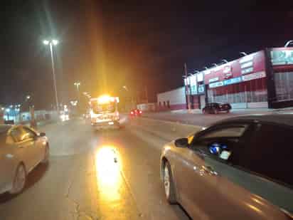 Accidente en el bulevar Revolución deja a menor lesionado y daños en infraestructura vial