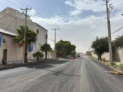 Concluyen trabajos de pavimentación en la calle Simón Bolívar del Parque Industrial, Carlos Herrera Araluce
