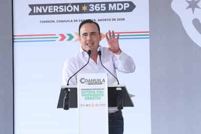 Da Manolo Jiménez apoyo a extorsionados en La Laguna de Durango