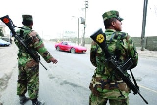 Elementos de las fuerzas castrenses lograron la aprehensión de un presunto narco duranguense.