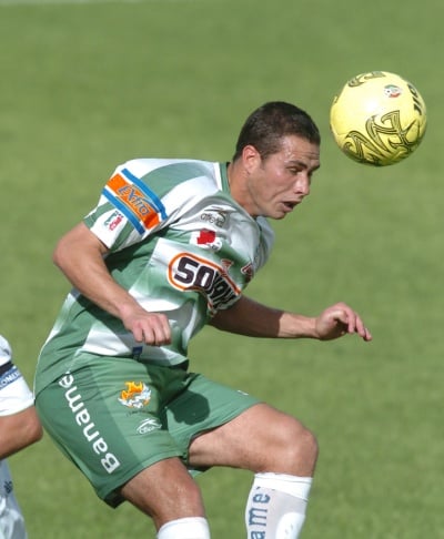 Cuauhtémoc Ramírez Castillo, defensa central del Santos Laguna de Primera División A, está contento por haber sido nominado a la terna de Novato del Torneo Clausura 2008. (Fotografía de Jesús Galindo López)