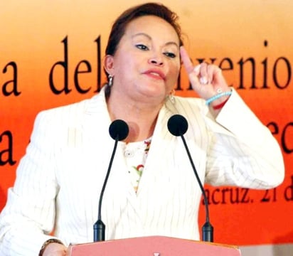 Elba Esther Gordillo informó que con esta negociación salarial se realizarán los acuerdos para cumplir la Alianza en la que el sindicato presentará una lista de 25 mil escuelas que requieren remodelación de su infraestructura. (Archivo)