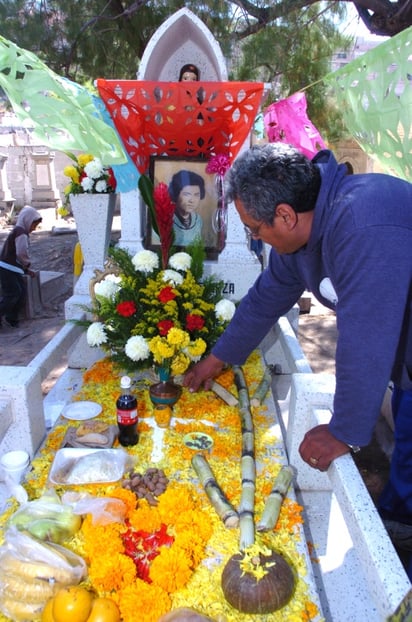 Tradición. En este día dos de noviembre, los mexicanos celebrarán el Día de Muertos.  