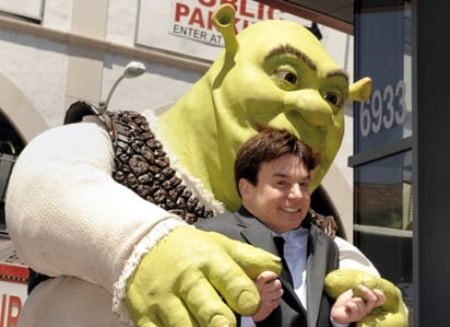 Mike Myers ha prestado su voz en inglés al personaje principal de la saga, que llegará a México el próximo 9 de julio, 'Shrek forever after'. 