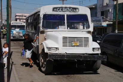 Propuesta. Autoridades municipales, estatales y banca comercial buscan modernizar el transporte.  EL SIGLO DE TORREÓN 