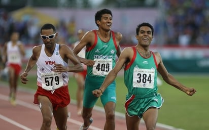 Juan Luis Barrios es la esperanza mexicana para ganar el Maratón de La Laguna LALA 2011. Este atleta hará su debut en la prueba de los 42.195 kilómetros y deberá medirse a lo mejor de la especialidad.