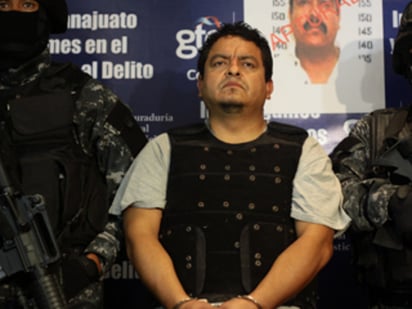 Fueron elementos de la Policía Federal Ministerial, quienes se encargaron de capturar al identificado por las autoridades como José Natividad Cortez Balcazar.