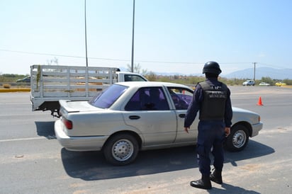 Siguen. Imparables se mantienen los robos de vehículos en la Comarca Lagunera de Durango, pese a los retenes.