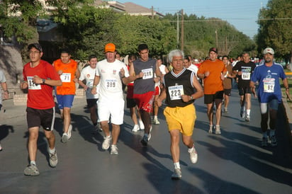 El próximo domingo 14 se celebrará la Carrera 10 K Paseo Durango. Anuncian carrera atlética en Durango