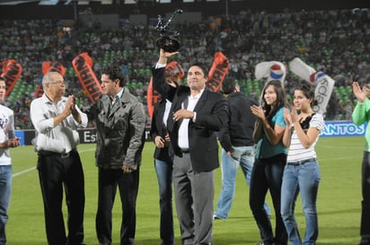 José Guadalupe Rubio estuvo presente en la Semana Santos Chihuahua. Celebran Semana Santos en Chihuahua