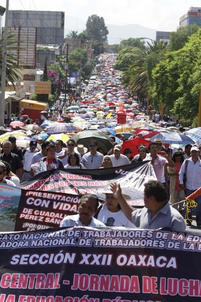 Protesta. Apenas hace dos días los maestros marchron por las calles del estado. (NOTIMEX)