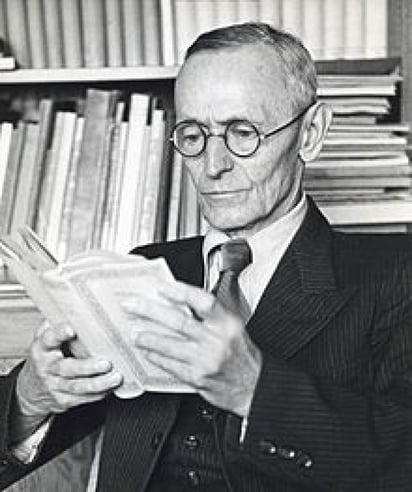 Hermann Hesse, autor de obras clásicas como “El lobo estepario”, “Demian” y “Siddhartha”. INTERNET