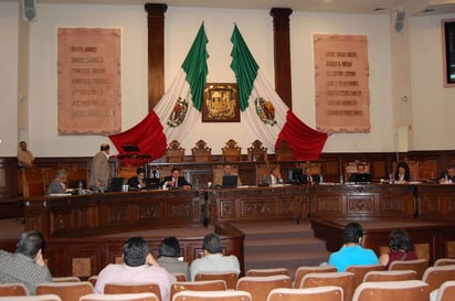 En el olvido. Hasta el momento, el Congreso del Estado no ha tratado las iniciativas que se mandaron a comisiones en base al esclarecimiento financiero de la 'megadeuda' coahuilense.