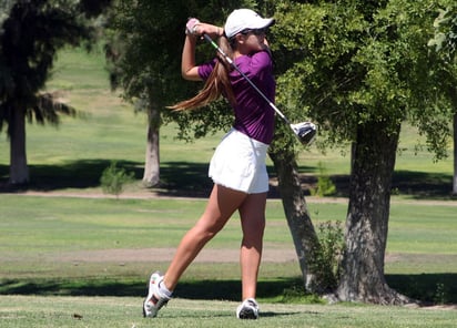 Brenda González Chibli se apuntó el campeonato en la categoría 16-18 femenil de la segunda etapa de la Gira Regional de la Zona Norte. (Fotografía de Jesús Galindo López)