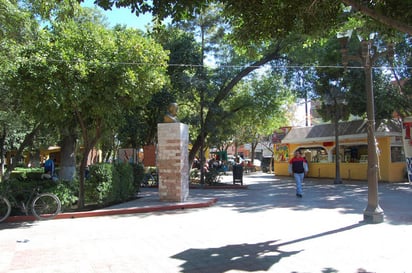 Se tendrán diferentes actividades culturales y artísticas en diversos escenarios como la Plaza Principal,Casa Nava, Parque Victoria y Teatro Centauro del Norte.
