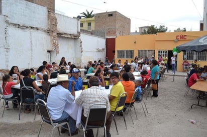 Festejo. Conmemoran dirigentes campesinos y gente del campo lagunero, el 77 aniversario del Reparto Agrario en la CNC.