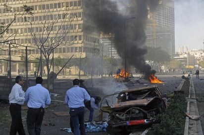 El ataque dejó 12 muertos y decenas de heridos. (EFE)