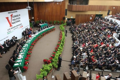 Militantes. Aspectos del Congreso Nacional que celebró el PRI el año pasado.