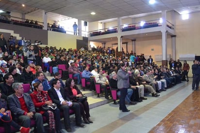 Convenio. Como parte de este convenio poco más de 400 ciudadanos de la colonia Enrique Martínez fueron beneficiados.