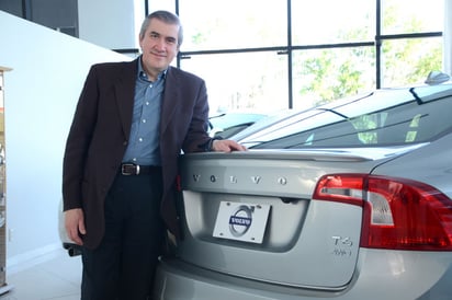 Lo nuevo. El nuevo director de Volvo Auto México, Luis Gerardo Sánchez, visitó la región y dio a conocer que las unidades están equipadas con tecnología de punta y son unidades muy seguras.