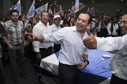 En conferencia de prensa en su gira por Querétaro, Cordero Arroyo defendió al consultor y afirmó que en sus dos días de campaña no ha dicho una sola mentira. (Twitter @ErnestoCordero)