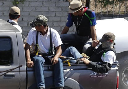 Al llegar a Tingambato los presuntos 'templarios' atacaron a las autodefensas, que respondieron el fuego hiriendo a dos de sus adversarios, que no obstante lograron escapar, refirió Mireles, y añadió que efectivos militares también patrullan el municipio. (Archivo)