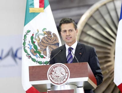 En un editorial titulado “Las reformas a paso veloz del presidente mexicano”, el jefe adjunto del Servicio Internacional de Les Echos, Michel De Grandi, que firmó el artículo, señaló que el “movimiento reformista” de México en 2013 es mérito del presidente Peña Nieto. (ARCHIVO)