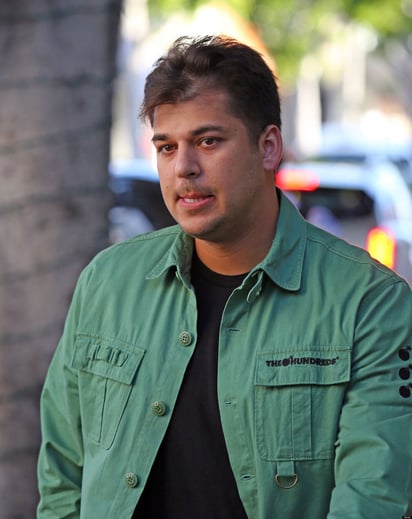 Problema. Rob Kardashian entró a rehabilitación.