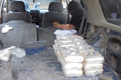 Incautan. Paquetes de droga incautados por agentes de Aduanas y Protección Fronteriza.