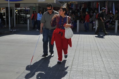 Urgen mayores señalamientos para discapacitados.