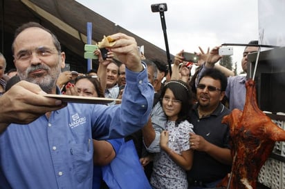 Próxima elección. Aseguran que el mandatario poblano está promoviendo el voto de Madero.