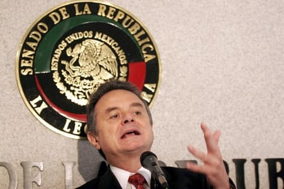 Joaquín Coldwell desmintió también que forme parte del consejo de administración de Pemex.