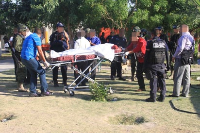 Muerto. Quedó tendido en la plaza de la colonia Alamedas, con 11 disparos en su cuerpo.