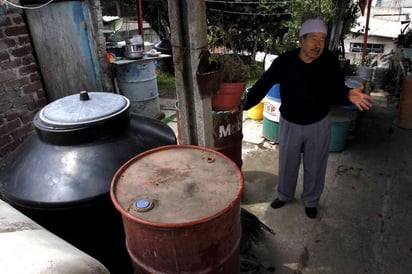 Abastecimiento. Habitantes critican que hay gente sin agua
en el pueblo, mientras en otros predios siempre salen pipas.