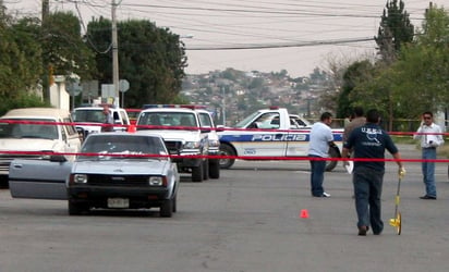 Indagan. Los hechos se suscitaron cuando las víctimas fueron agredidas con armas de fuego.