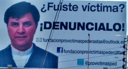 Denuncias. Un espectacular aparece en San Luis Potosí.