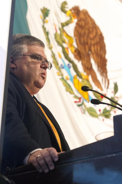 Agustín Carstens explica el funcionamiento del Fondo Petrolero a la  Cámara de Diputados. (Archivo)