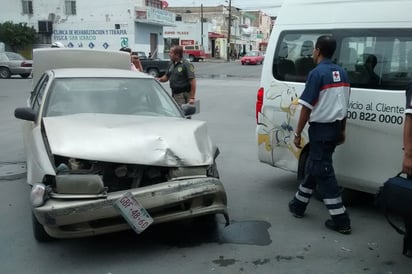 Desacuerdo. Los conductores aseguraron tener la luz del semáforo en verde, por lo que cada uno deberá reparar sus daños.