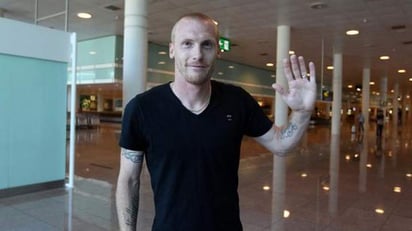 Jeremy Mathieu llega al Barcelona después de cinco temporadas en el Valencia, club con el que ha disputado 176 partidos y ha marcado siete goles. (Twitter) 
