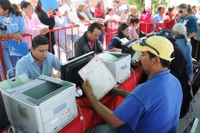 Notarios. En conjunto con el DIF, apoyarán con certificaciones gratuitas de documentos.