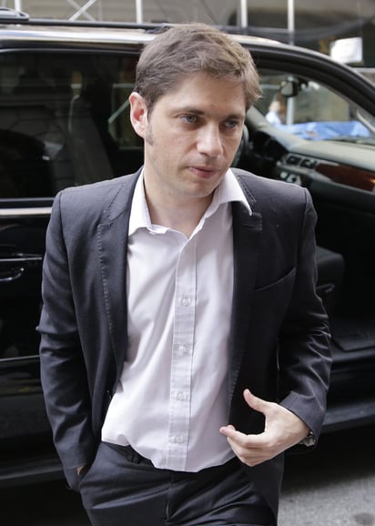 Deuda.  El ministro de Economía argentino, Axel Kicillof, a su llegada al Consulado de Argentina. (ARCHIVO)