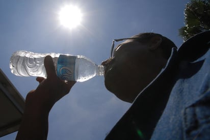 Un total de 11 fallecimientos se han registrado este verano en Sonora por causas relacionadas con el calor.(Archivo)