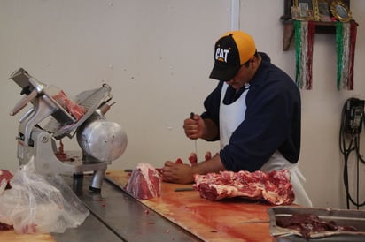 Gómez Palacio. Para muchos negocios resulta incosteable ya la venta de carne. (ARCHIVO)