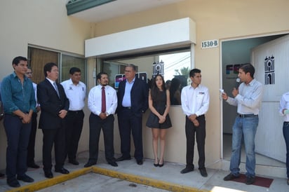 Inauguración. Ayer cortaron el listón de las nuevas oficinas de FEUD Laguna en Gómez Palacio. (EL SIGLO DE TORREÓN)