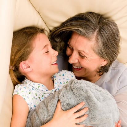 En la celebración se busca darle a los abuelos el lugar que merecen en el cuidado de la familia, recordar que son la semilla del fruto que ahora se tiene y no dejarlos fuera de las nuevas tareas que se adquirieron. (ARCHIVO)