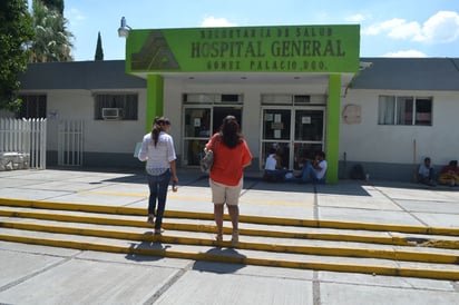 HOSPITAL. General atiende a madres jóvenes. 