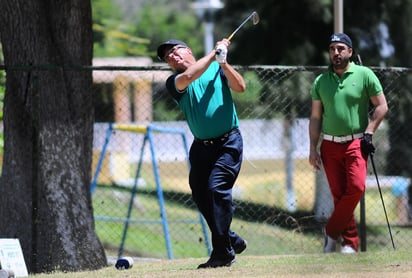 Golfistas de todas las categorías y clubes de la Comarca Lagunera han tramitado su respectiva inscripción para tomar parte en la competencia en el club gomezpalatino que repartirá miles de pesos en premios. (Archivo)