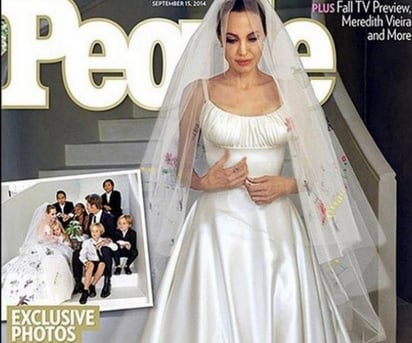 La revista People da a conocer imágenes de la ceremonia en Francia. (Twitter) 