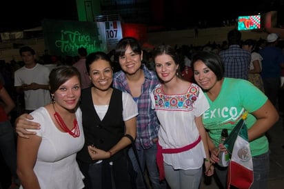 Claudia, Olga, Annel, Cristy y Samantha. (EL SIGLO DE TORREÓN/ ÉRICK SOTOMAYOR)
 

