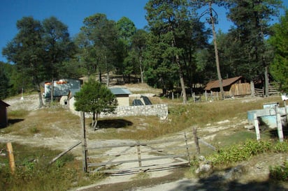 Caminos. Las lluvias han provocado que los caminos se dañen y que se registren varios deslaves.